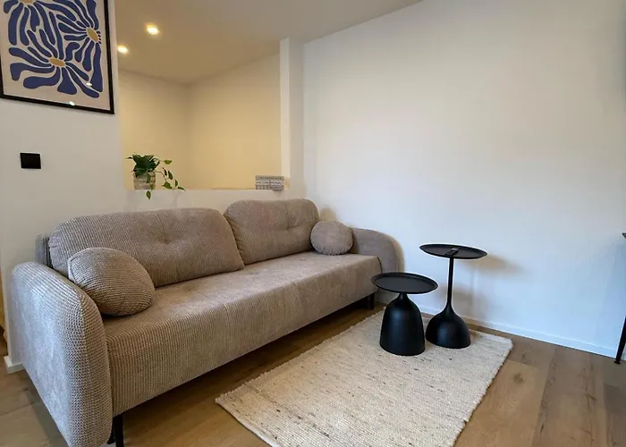 New - - Hauptbahnhof - 4 Guests * Augsburgo