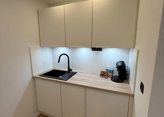 New - - Hauptbahnhof - 4 Guests Augsburgo
