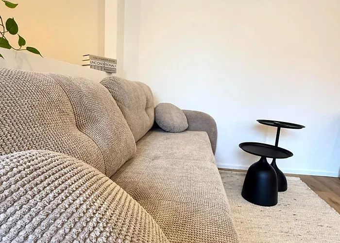 New - - Hauptbahnhof - 4 Guests * Augsburgo